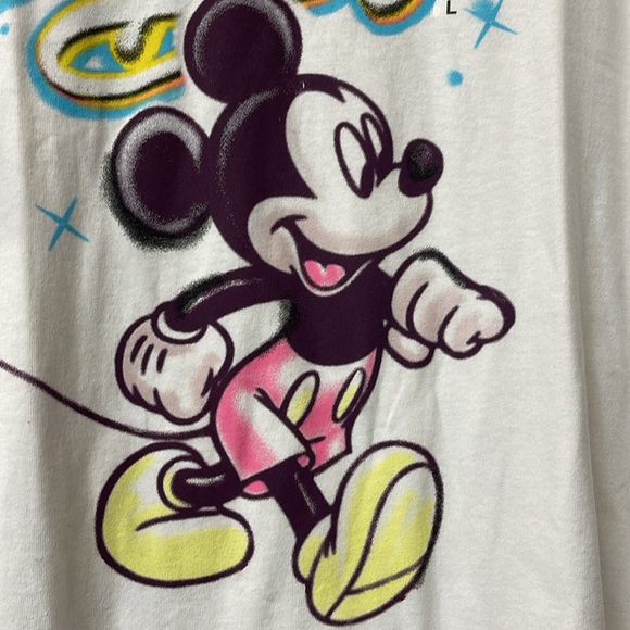 Disney Mickey Mouse Airbrushed Graphic T-Shirt Large NWT - Picture 3 of 6